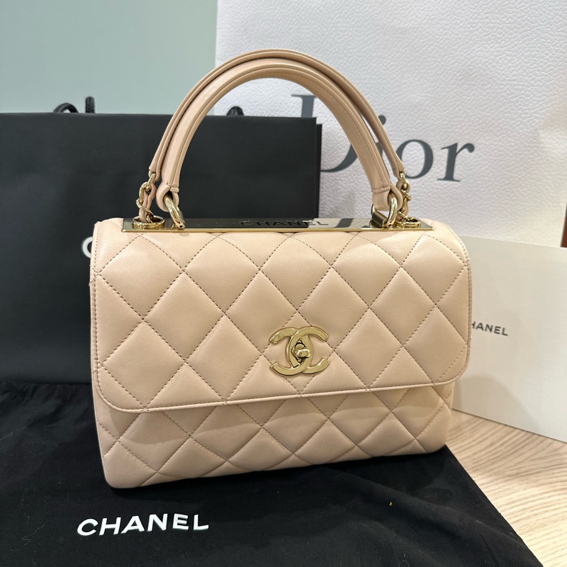 CHANEL TRENDY CC 淺米色提把包-晶片款-1