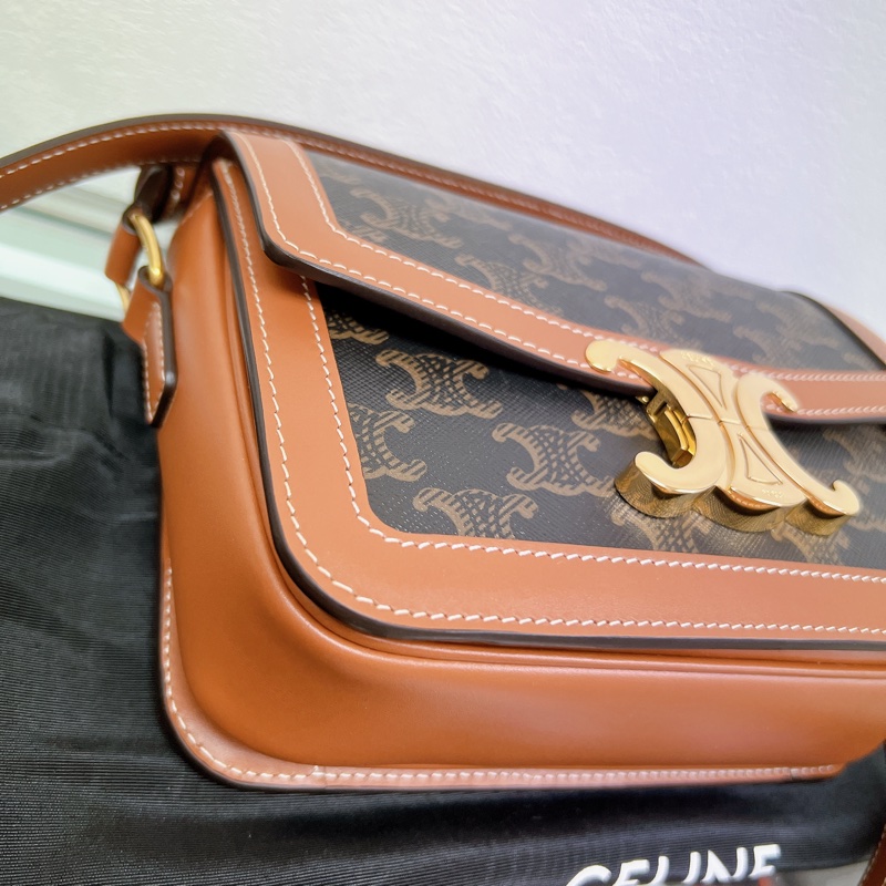 閒置未使用✨經典凱旋門老花 Celine triomphe bag teen 小號 單肩包/斜挎包-7
