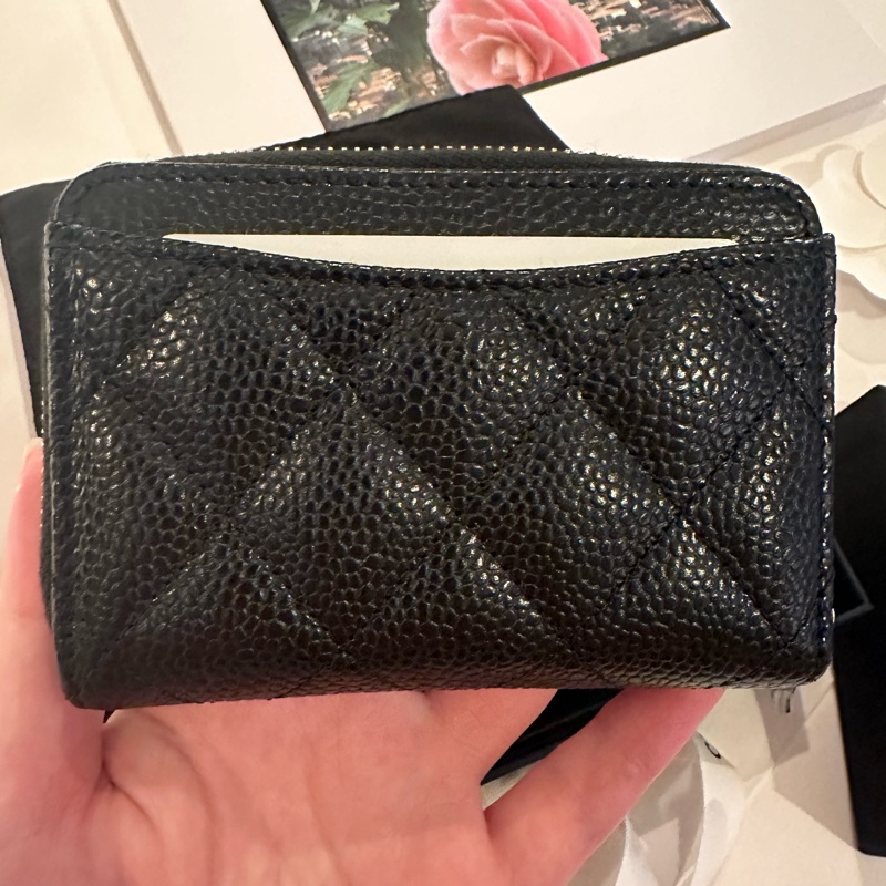 💖Chanel 拉鍊零錢包 黑色金釦 荔枝皮💖 全新全配-1