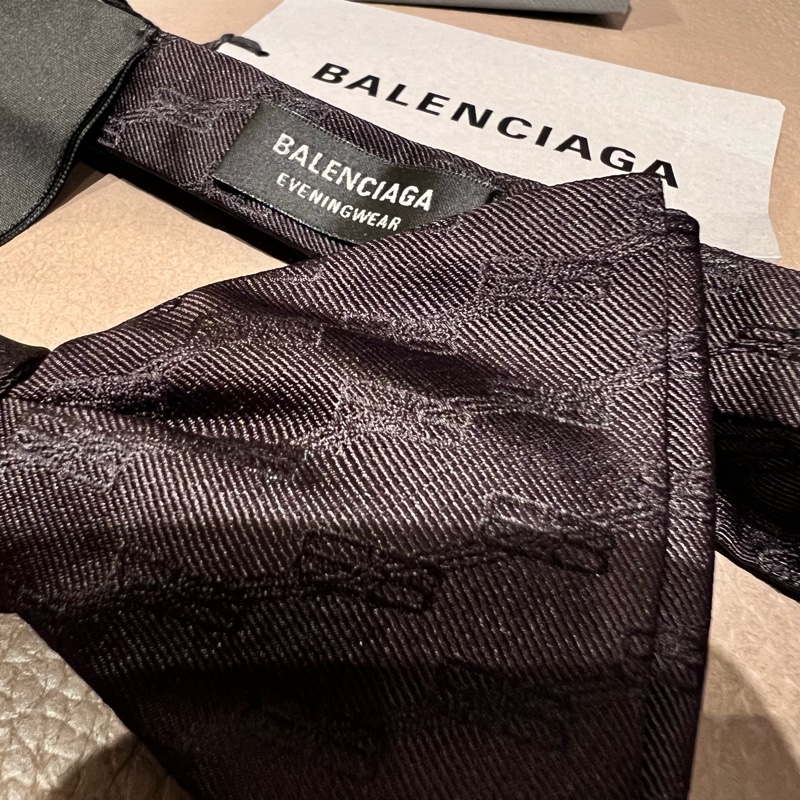 巴黎世家絲質暗花蝴蝶領結-Balenciaga silk bow tie-3