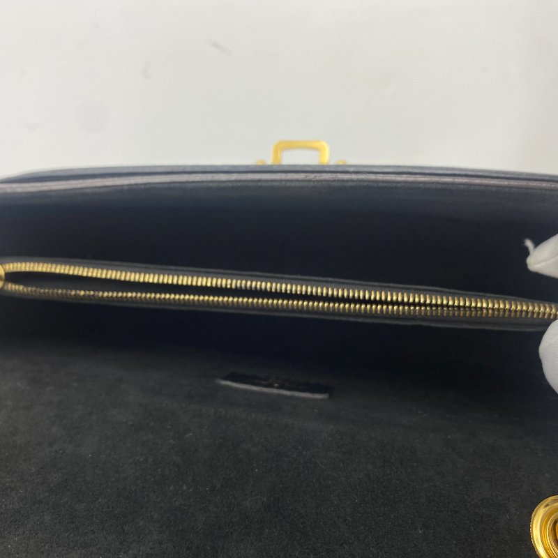 Louis Vuitton LV 字紋拼黑皮 VICTOIRE 維多利亞 斜背包/肩背包/二用包-11