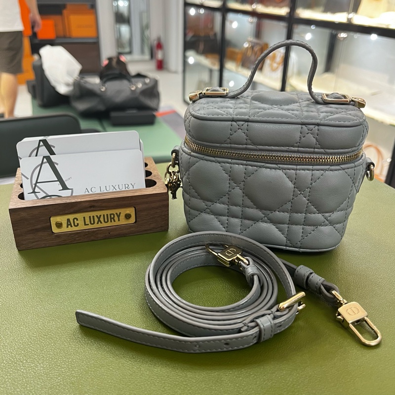 🤍Dior Lady mini vanity藤格紋 霧霾藍色 gray 化妝包 小盒子 盒子包💙🩶-0