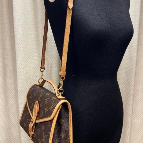 LV M44919 Ivy 老花手提/斜背包-6