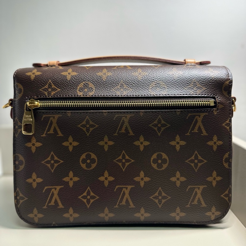 LV M40780 METIS系列經典Monogram手提/斜背郵差包-9