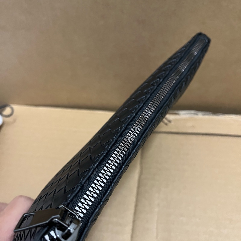 PIGUET法國伯爵編織皮革手拿包（附防塵袋束口袋）-6