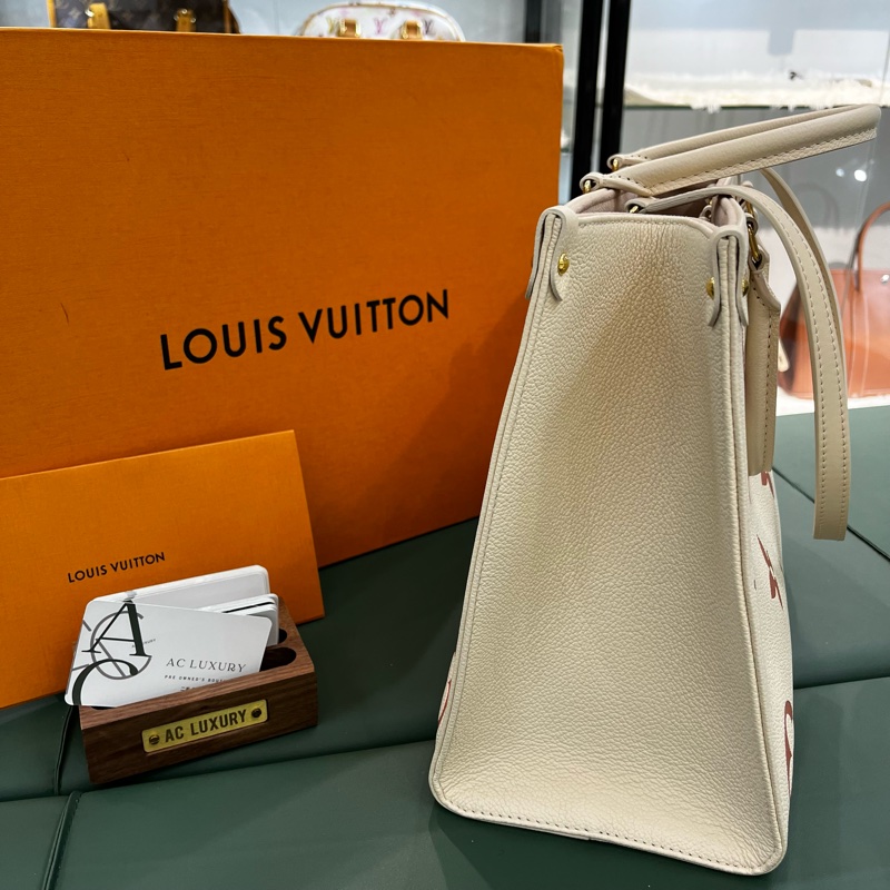 🤍Louis Vuitton LV onthego 草莓牛奶 中號 tote bag手提包🤍-3
