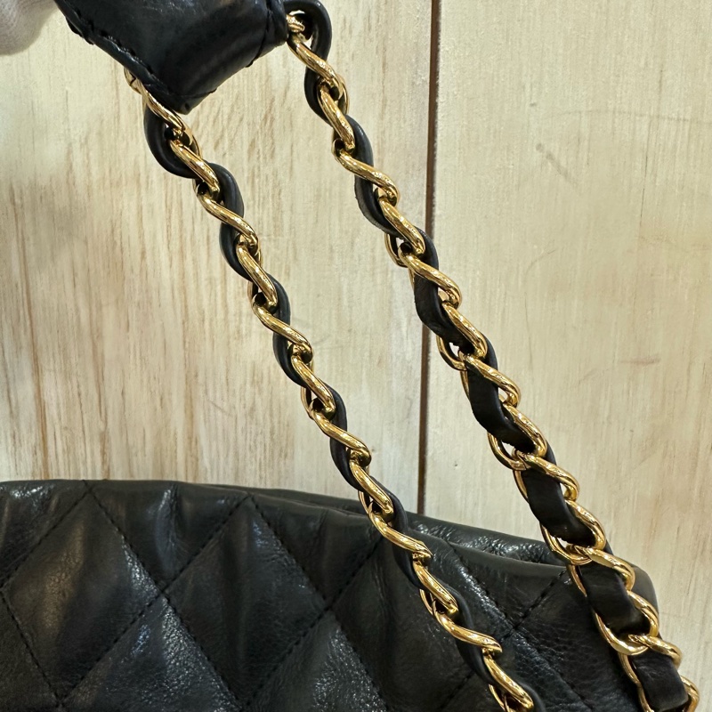 Chanel黑金牛皮皮穿鏈飾邊肩背口蓋包Chain Around-48