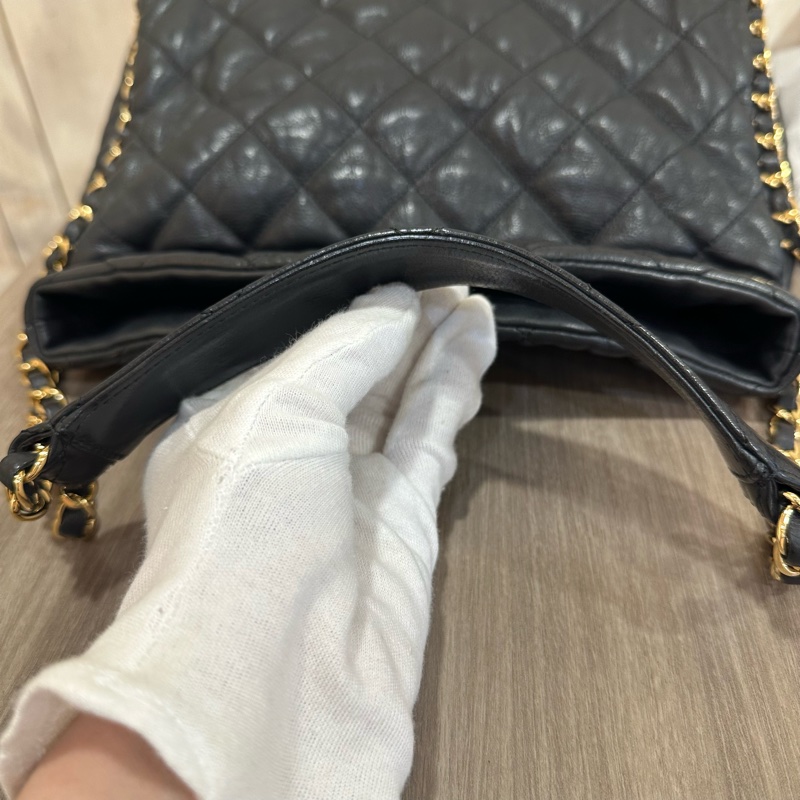 Chanel黑金牛皮皮穿鏈飾邊肩背口蓋包Chain Around-52