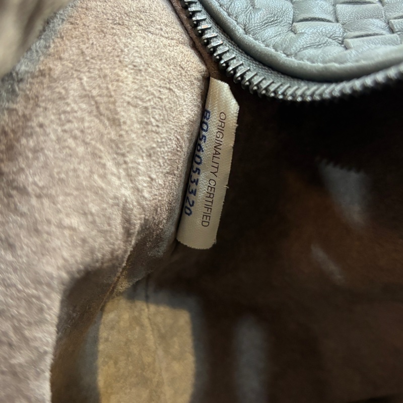 Bottega Veneta灰羊皮小編織肩背便當包 飯盒包 手提包-17