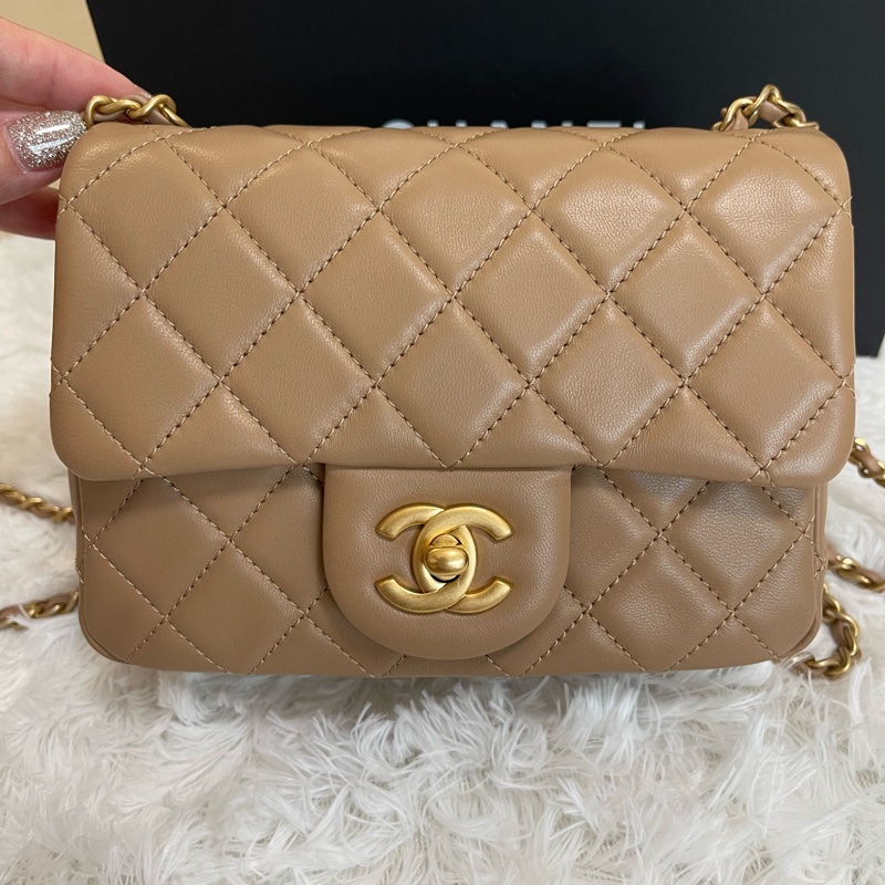 Chanel全新金鏈coco焦糖奶茶 可調節金球 方胖 17-0