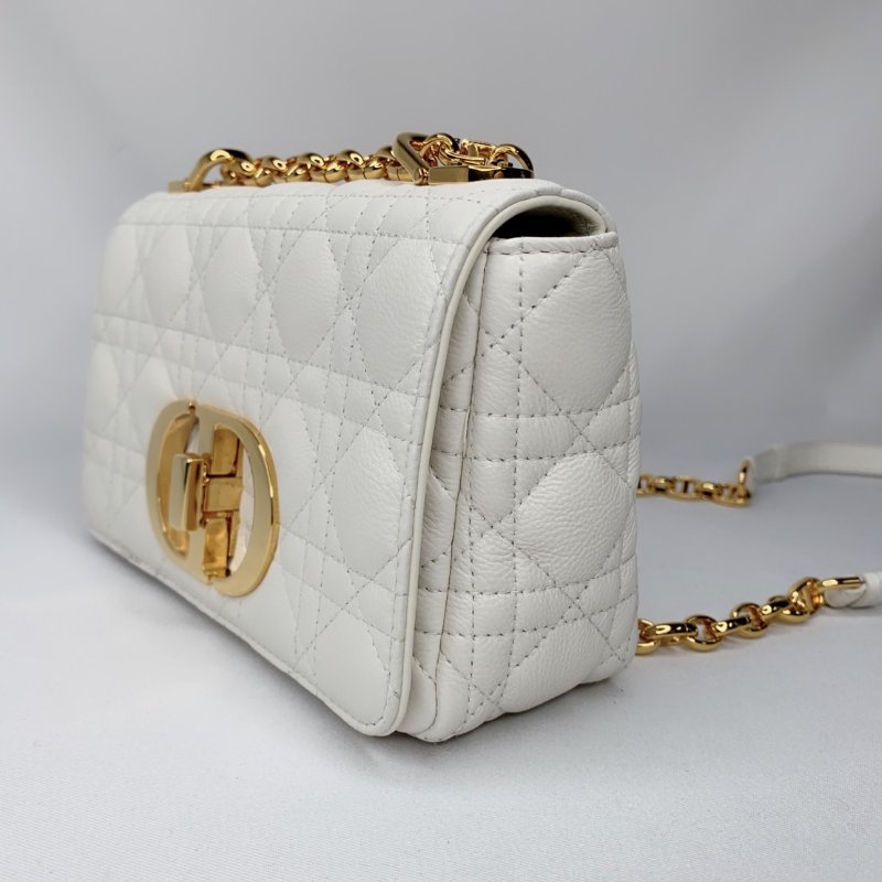 DIOR CARO白色藤格紋鍊帶斜背包-2