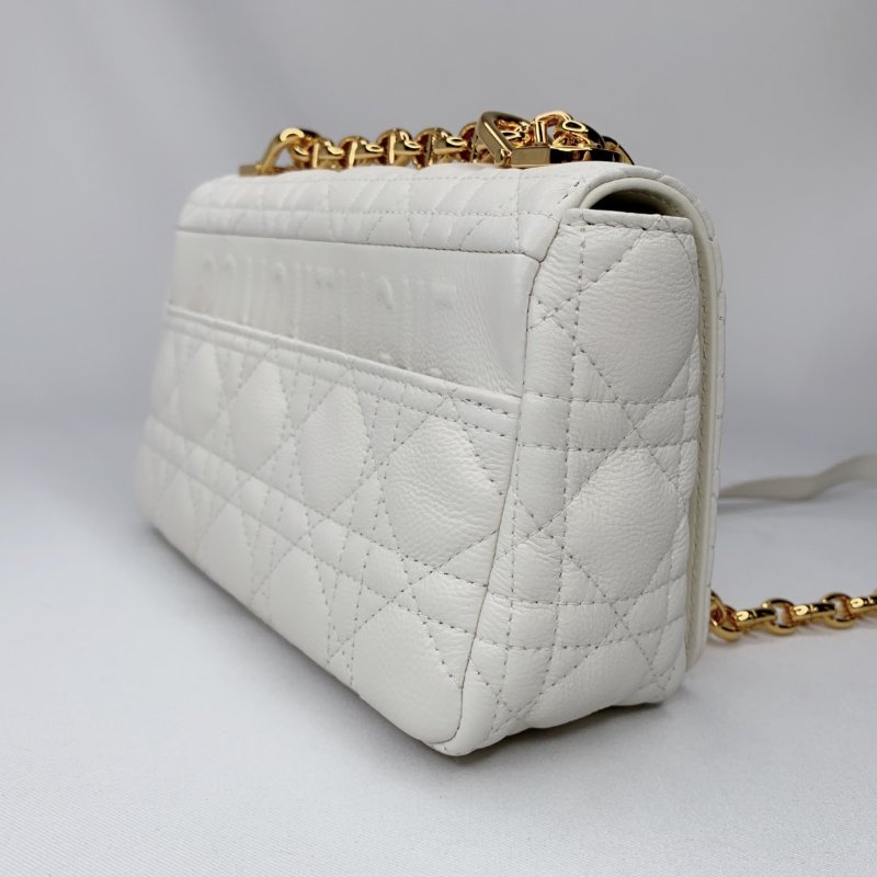 DIOR CARO白色藤格紋鍊帶斜背包-4