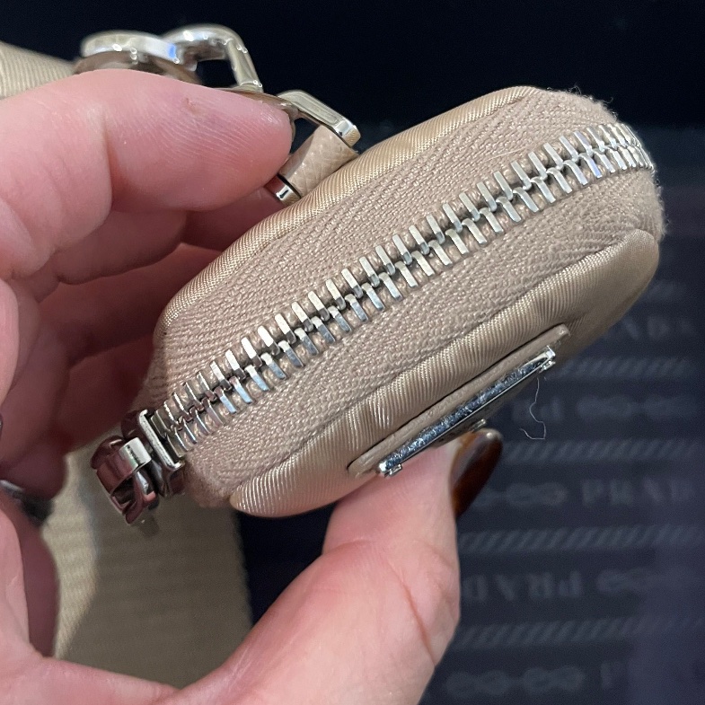 Prada re-edition 三合一 hobo-21