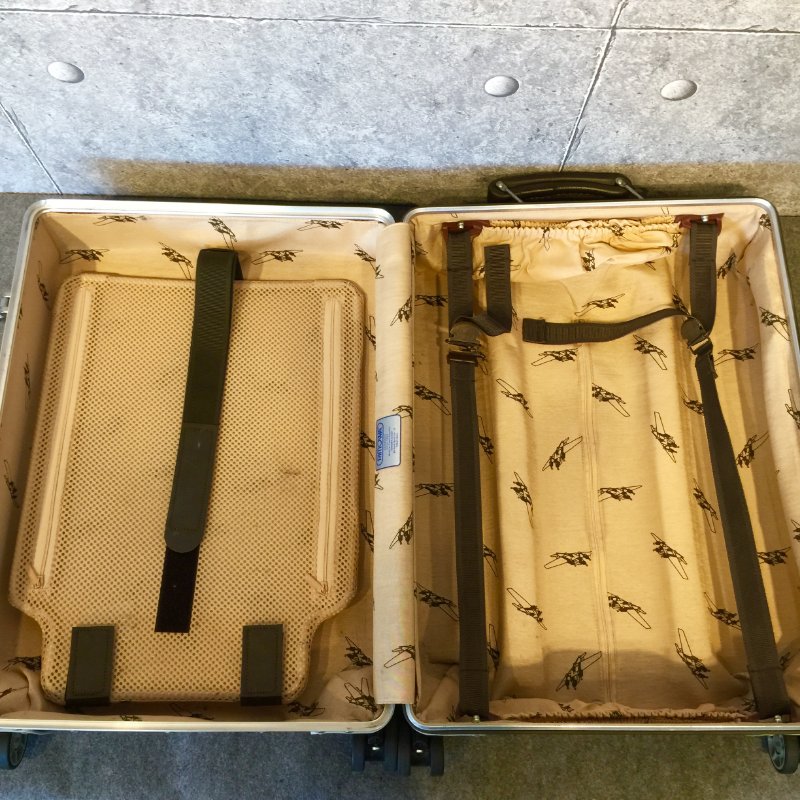 RIMOWA 銀色鋁製手提拉桿旅行箱 /20寸 /登機箱 /行李箱-9