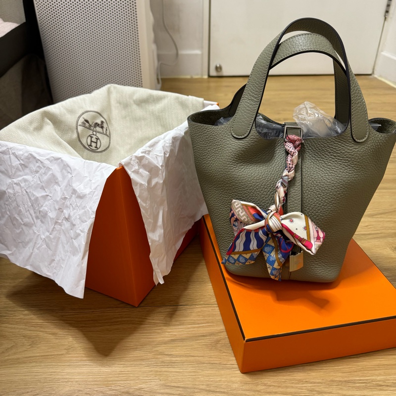 Handbag Picotin HermÃ¨s 22 HermÃ¨s Picotin 22 Price 2022 Sales