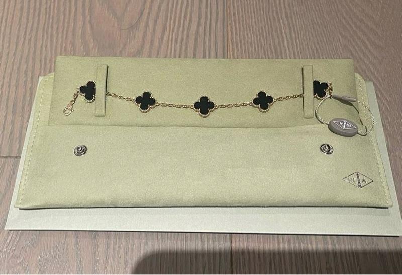 VCA黑色五花手鍊-2