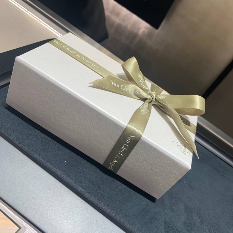 VCA黑色五花手鍊-3