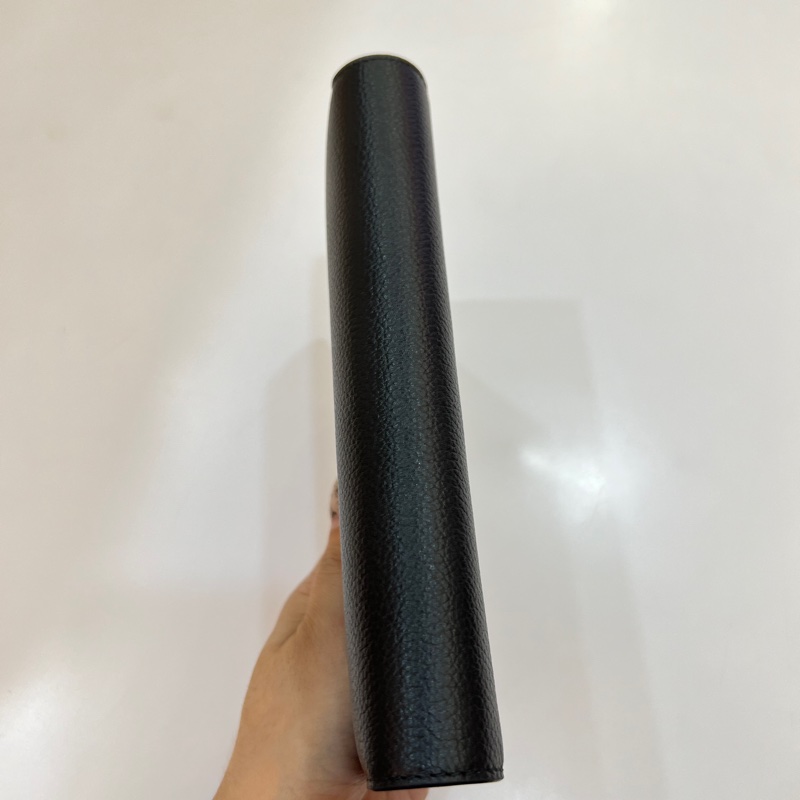 BALENCIAGA 全皮logo簡約黑色長夾-9