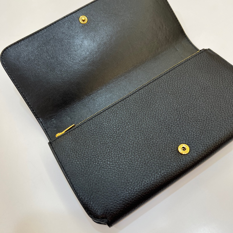 BALENCIAGA 全皮logo簡約黑色長夾-11