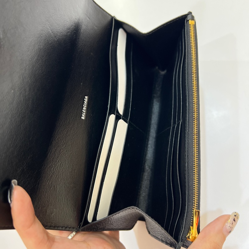 BALENCIAGA 全皮logo簡約黑色長夾-14