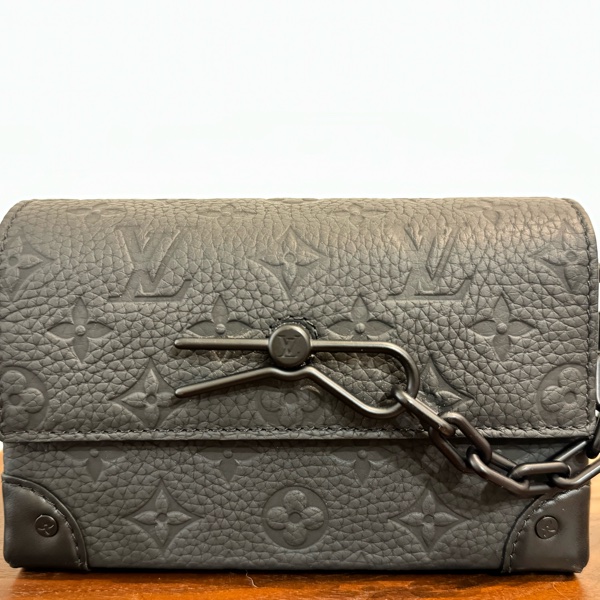 LOUIS VUITTON LV STEAMER男隨身包-5