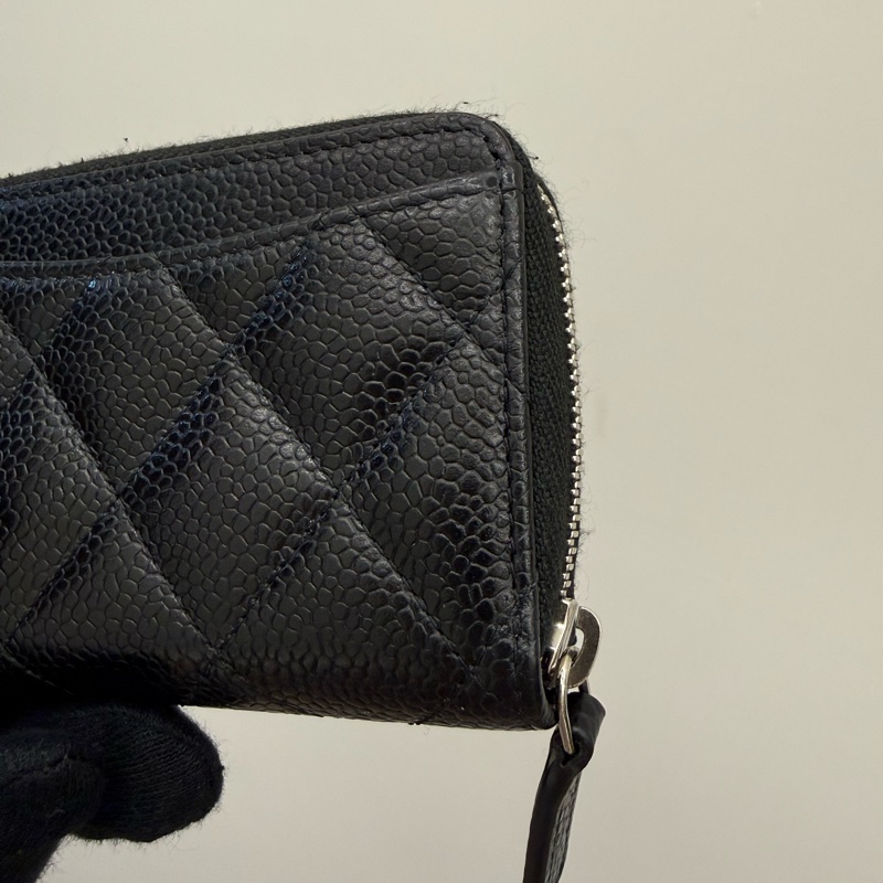CHANEL荔枝黑銀牛皮零錢包-12