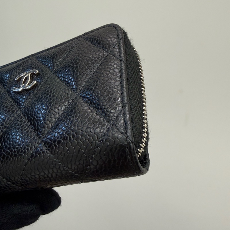 CHANEL荔枝黑銀牛皮零錢包-13