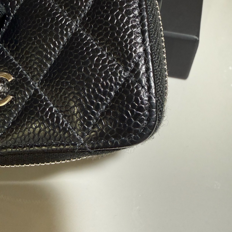 CHANEL荔枝黑銀牛皮零錢包-14