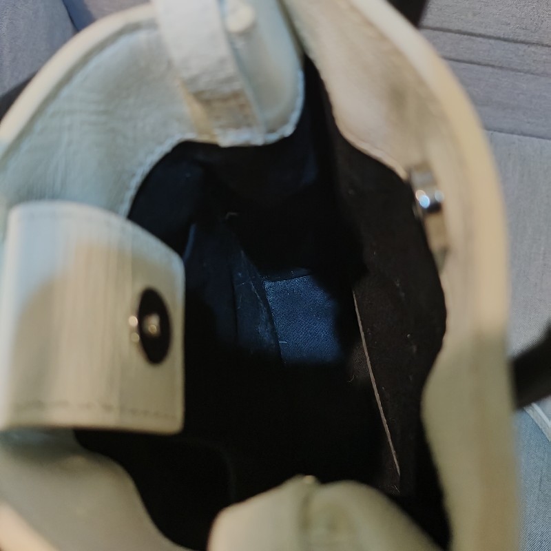 ‼️老闆出國不在‼️限時一週亂賣🚀㊣✨BALENCIAGA✨（附防塵袋）巴黎世家 城市系列 印字 紙袋包 肩背包 側背包 手機包/二手包/二手精品/保證正品-23