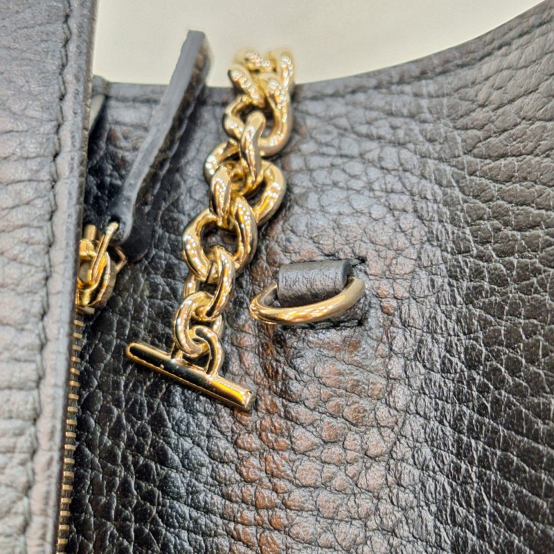 GUCCI 510314 黑 荔枝皮 金鍊 手拿斜背包WOC-18