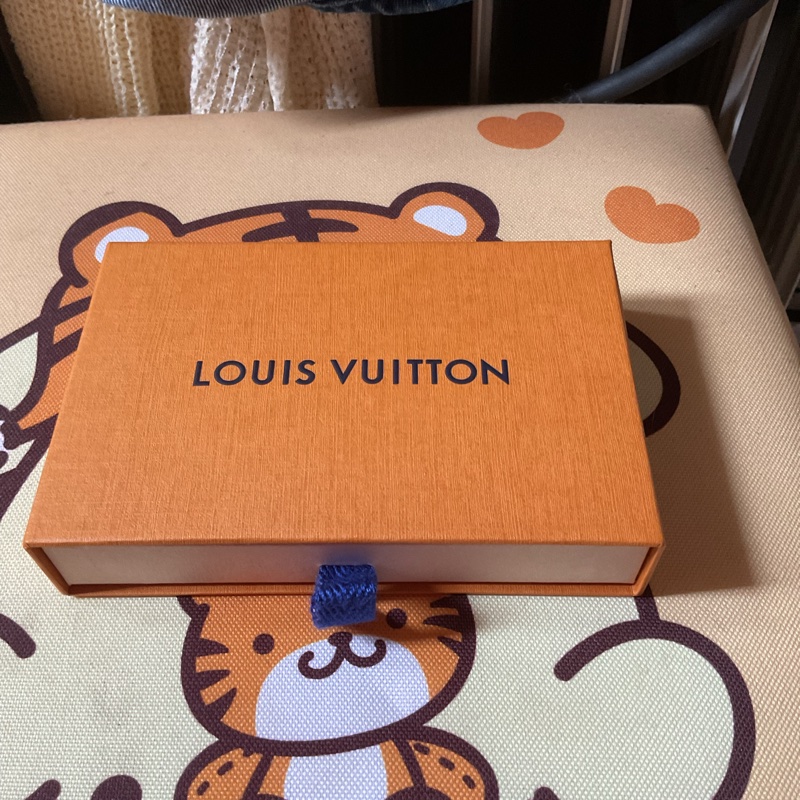 全新M58456牛皮卡夾/名片夾/短夾/中夾-4