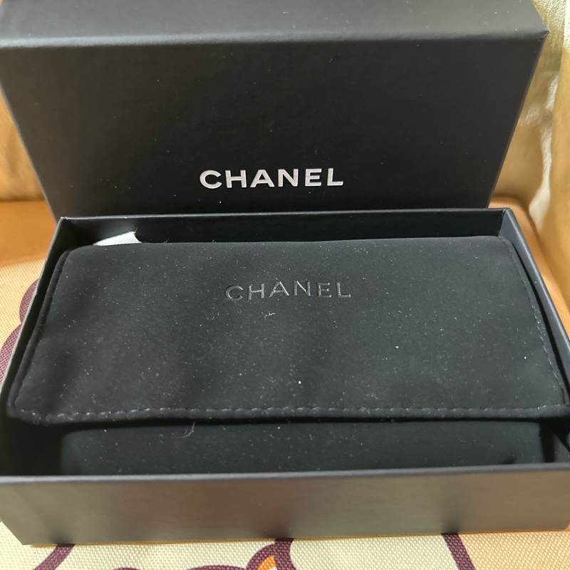 CHANEL香奈兒 淺灰色魚子醬拉鍊零錢包 淡金扣-4