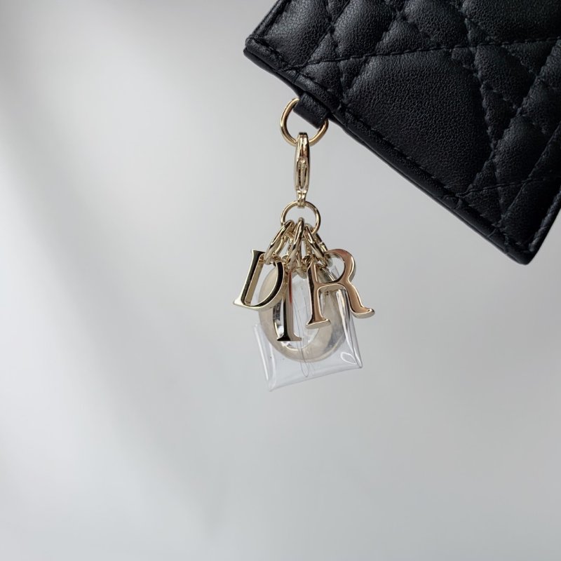 DIOR 全新Lady Dior卡夾-8