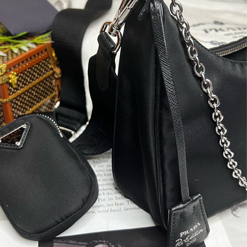 Prada 二合一 Prada Re-Edition 2005再生尼龍手袋斜背包 黑色-3