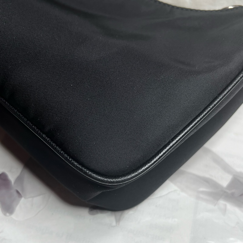 Prada 二合一 Prada Re-Edition 2005再生尼龍手袋斜背包 黑色-9