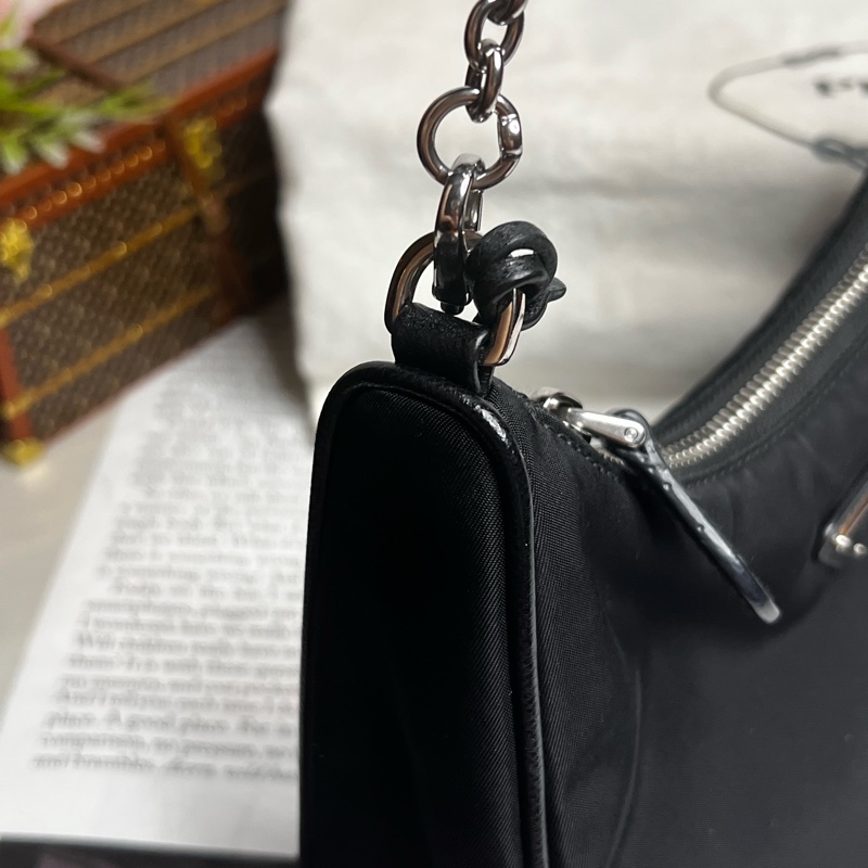 Prada 二合一 Prada Re-Edition 2005再生尼龍手袋斜背包 黑色-14