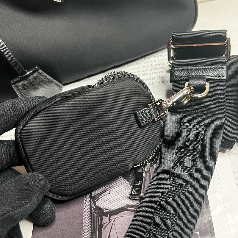 Prada 二合一 Prada Re-Edition 2005再生尼龍手袋斜背包 黑色-19