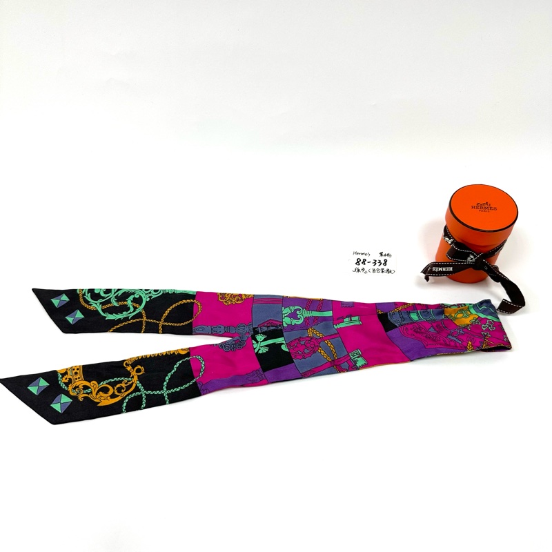 【美收精品】Hermes 紫桃 百合家徽 絲巾 88-338-0