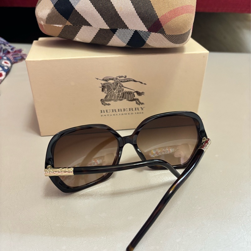 Burberry墨鏡-3