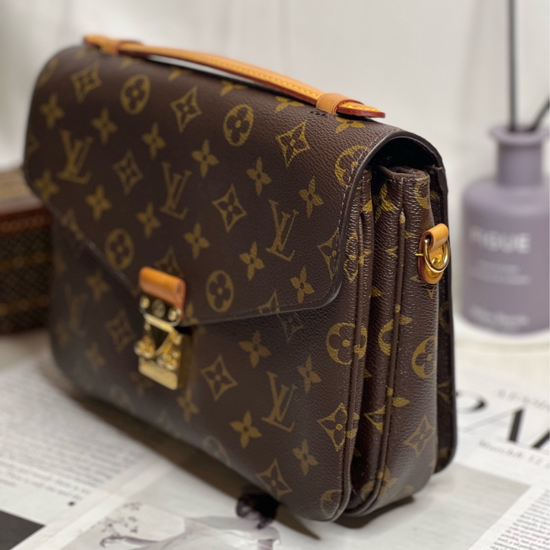 LV Pochette Metis 老花郵差包-2