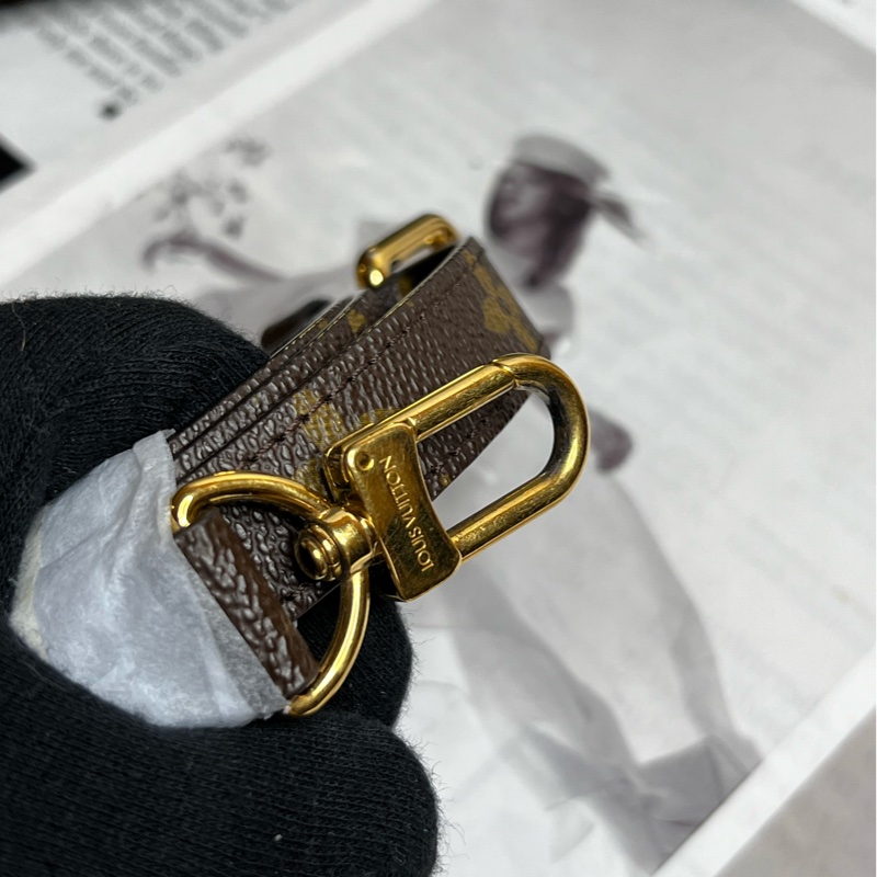 LV Pochette Metis 老花郵差包-26