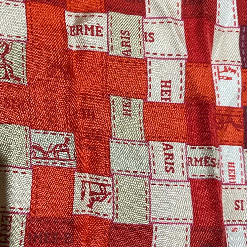 HERMES 愛馬仕 紅色愛心Pochette Bolduc au Carre 絲巾 綁帶 包包配件 服飾配件-3