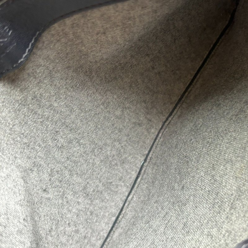 ::CELINE:: TRIO 黑色小款 經典羊革三層斜背包-11