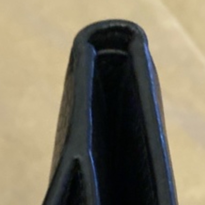 Gucci 黑金 零錢區 明顯使用痕跡 logo磨損使用痕跡 短夾 皮夾 卡夾-30