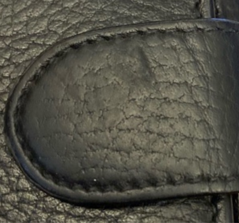 Gucci 黑金 零錢區 明顯使用痕跡 logo磨損使用痕跡 短夾 皮夾 卡夾-34