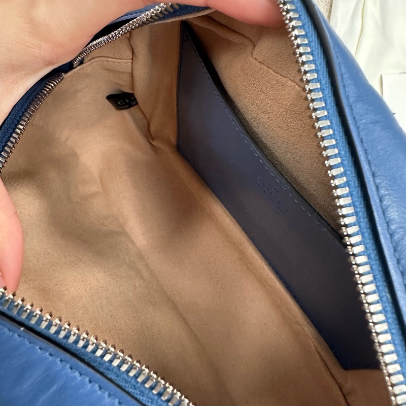 🎁母親節送禮首選🎁#gucci #馬夢 天空藍 #相機包 #marmont(中號)#斜背包-16