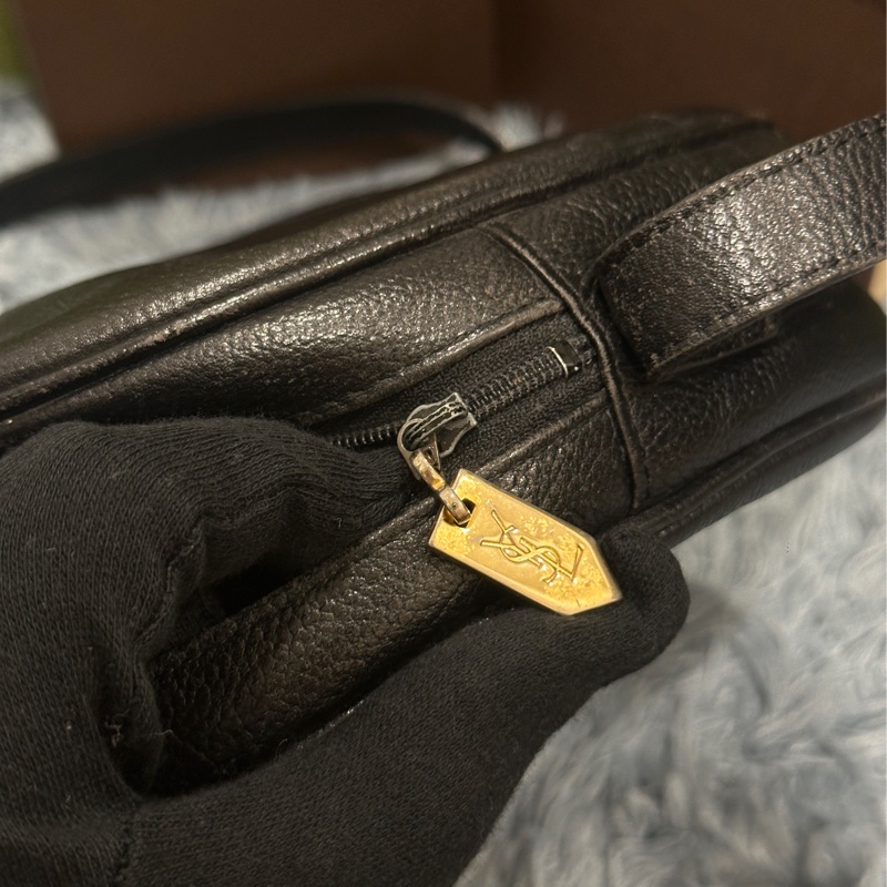 Ysl 荔枝紋牛皮圓餅包-12