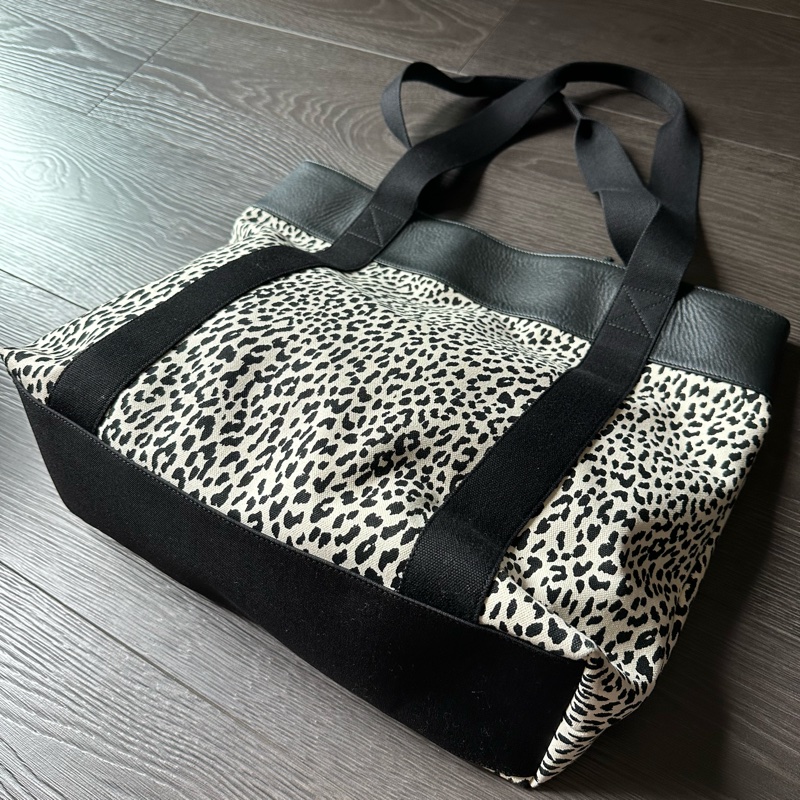 YSL 豹紋托特包-1