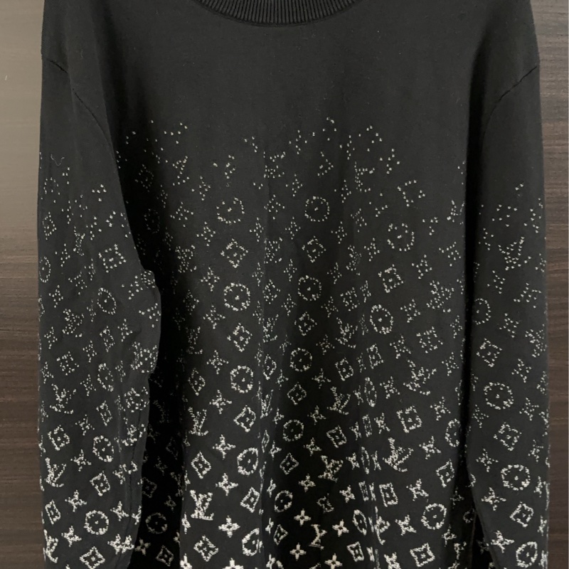 LV Louis Vuitton 爆款 老花漸層 針織衫黑 毛衣-1