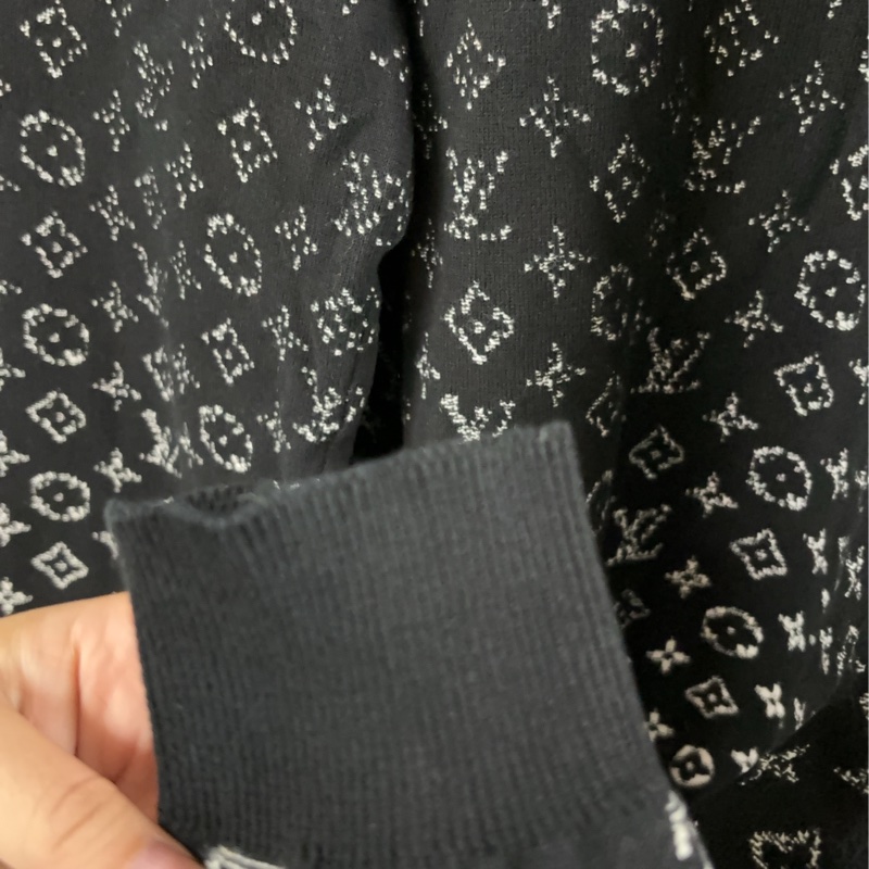 LV Louis Vuitton 爆款 老花漸層 針織衫黑 毛衣-4